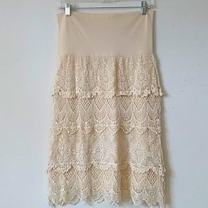 Solitaire lace cream/ivory skirt size S